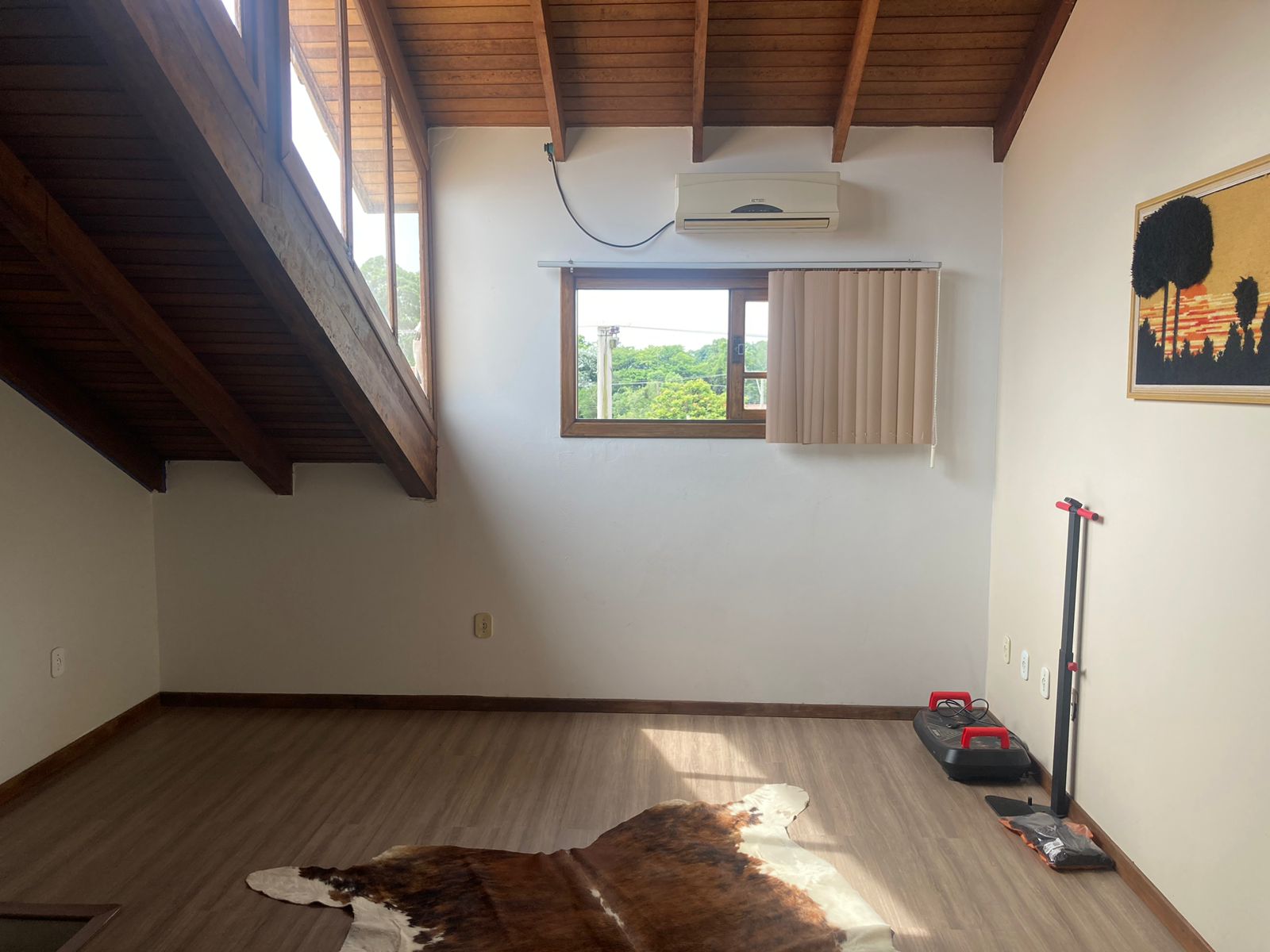 Imagem Casa com 2 Quartos à Venda, 147 m² em Hípica - Porto Alegre