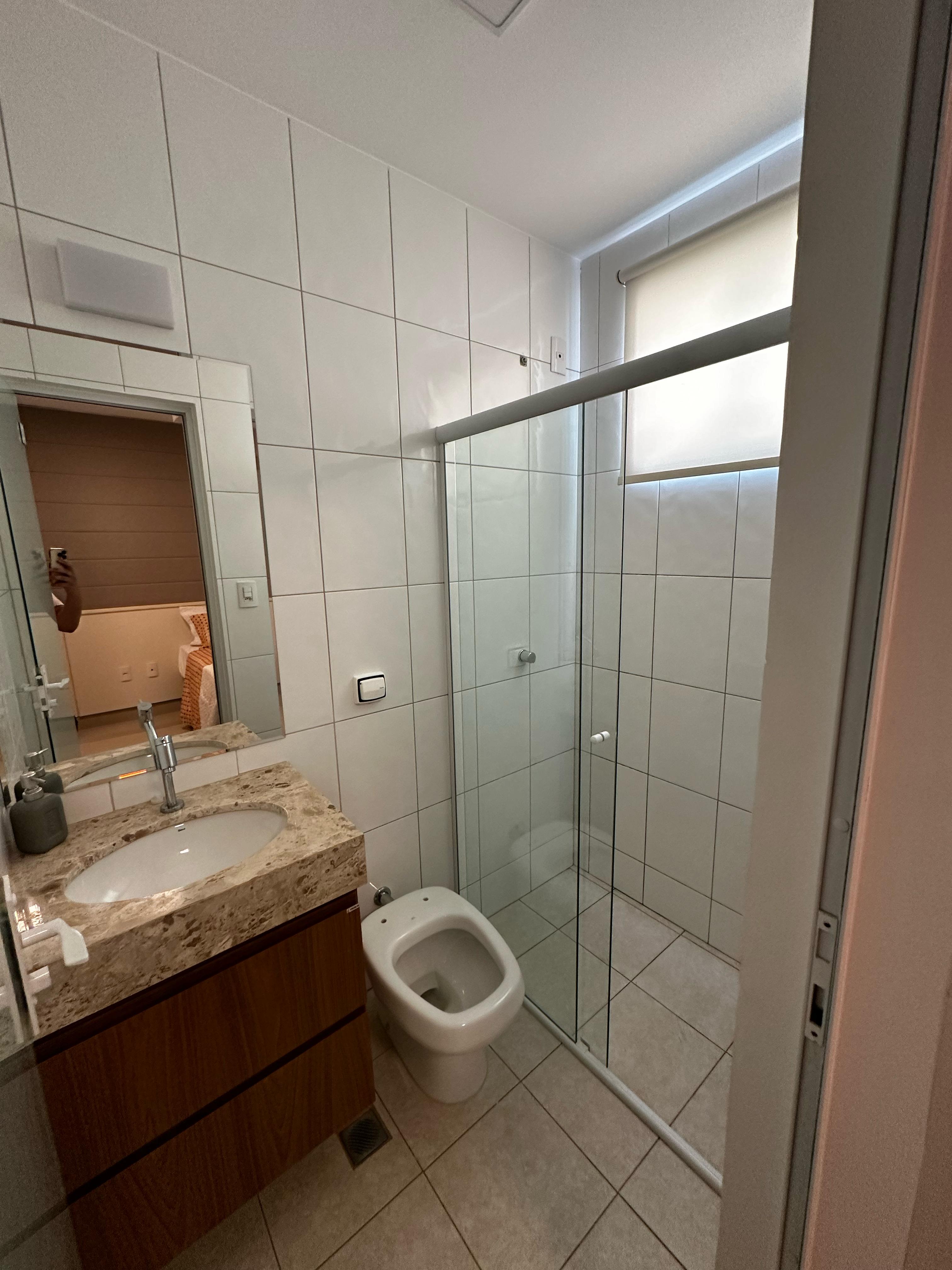 Imagem Sobrado com 3 Quartos à Venda, 161 m²em Sítios Santa Luzia - Aparecida de Goiânia