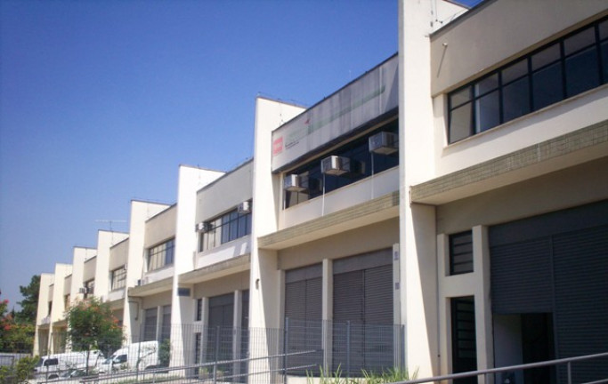 Imagem Galpão para Alugar, 1.000 m² em Tamboré - Barueri Imagem Galpão para Alugar, 1.000 m² em Tamboré - Barueri