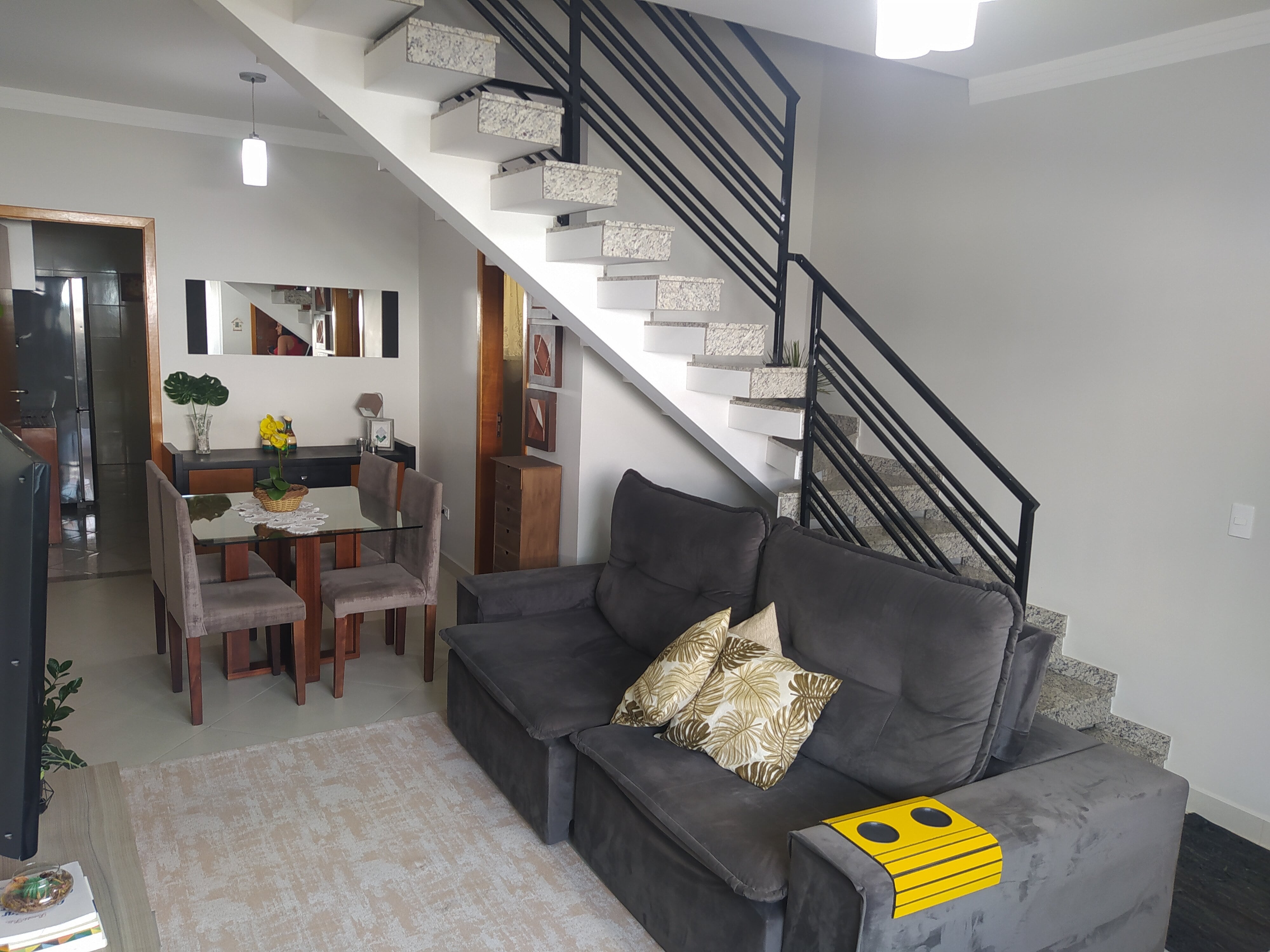 Imagem Casa de Condomínio com 3 Quartos à Venda, 101 m²em Vila Rosa - São Paulo
