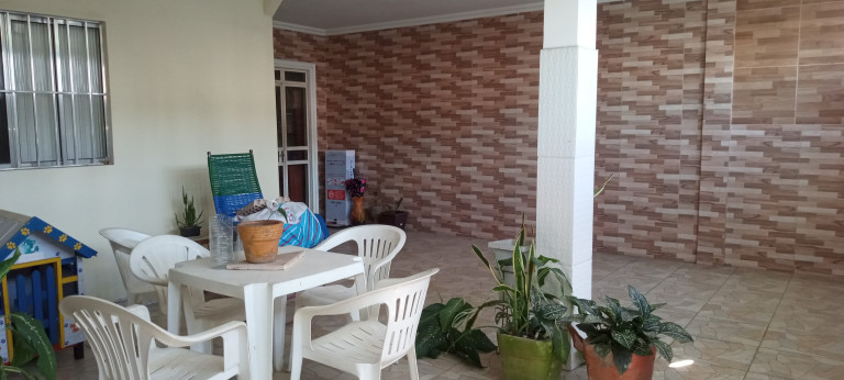 Imagem Casa com 3 Quartos à Venda, 300 m² em Nova Esperança - Manaus Imagem Casa com 3 Quartos à Venda, 300 m² em Nova Esperança - Manaus