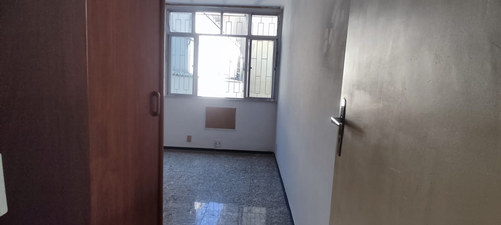 Imagem Apartamento com 2 Quartos à Venda, 77 m²em Icaraí - Niterói