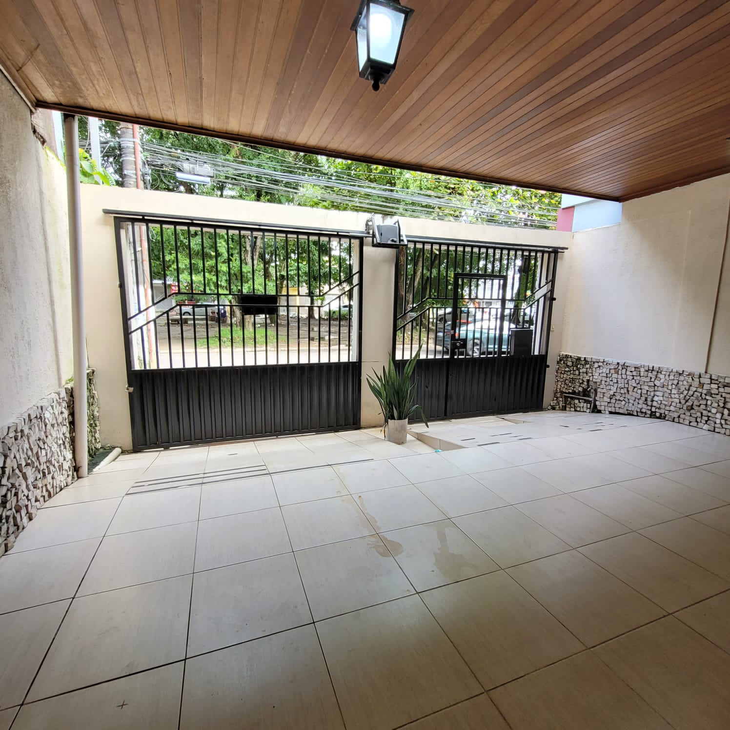 Imagem Casa com 4 Quartos à Venda, 250 m²em Marco - Belém Imagem Casa com 4 Quartos à Venda, 250 m²em Marco - Belém