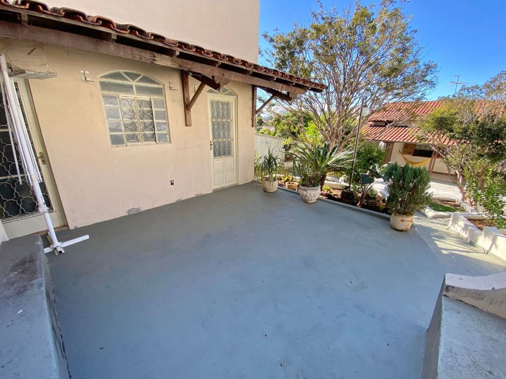 Imagem Casa com 3 Quartos à Venda, 250 m² em Santa Mônica - Belo Horizonte Imagem Casa com 3 Quartos à Venda, 250 m² em Santa Mônica - Belo Horizonte