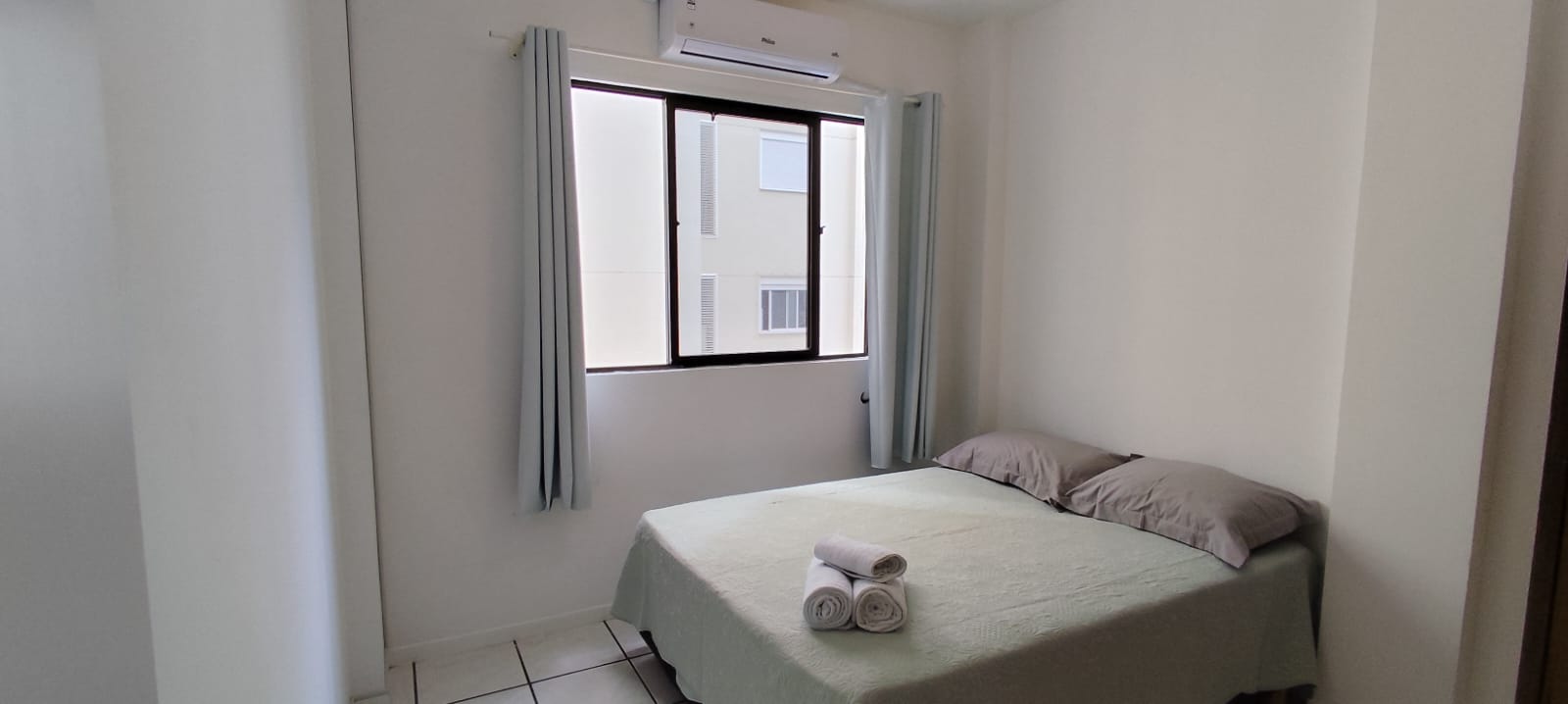 Imagem Apartamento com 2 Quartos para Temporada, 85 m² em Centro - Balneário Camboriú