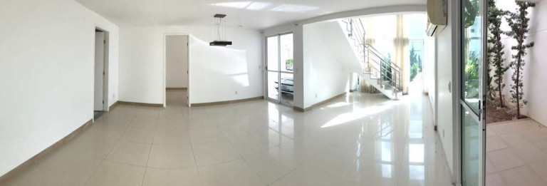Imagem Casa de Condomínio com 4 Quartos à Venda, em Sapiranga-Coité - Fortaleza Imagem Casa de Condomínio com 4 Quartos à Venda, em Sapiranga-Coité - Fortaleza