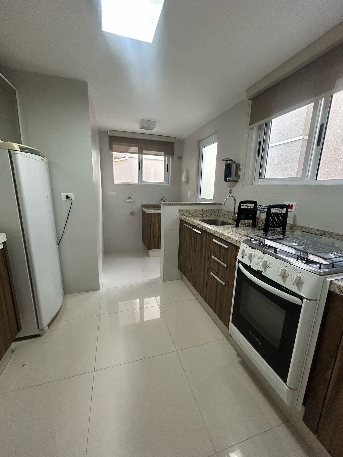 Imagem Sobrado com 3 Quartos à Venda, 118 m² em Mercês - Curitiba Imagem Sobrado com 3 Quartos à Venda, 118 m² em Mercês - Curitiba