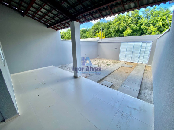 Imagem Casa com 2 Quartos à Venda, 90 m² em Guaribas - Eusébio