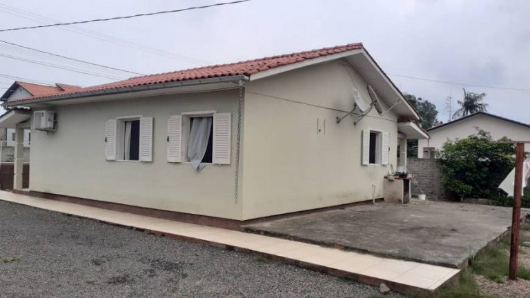 Imagem Casa com 3 Quartos à Venda, 180 m² em Rio Maina - Criciúma Imagem Casa com 3 Quartos à Venda, 180 m² em Rio Maina - Criciúma