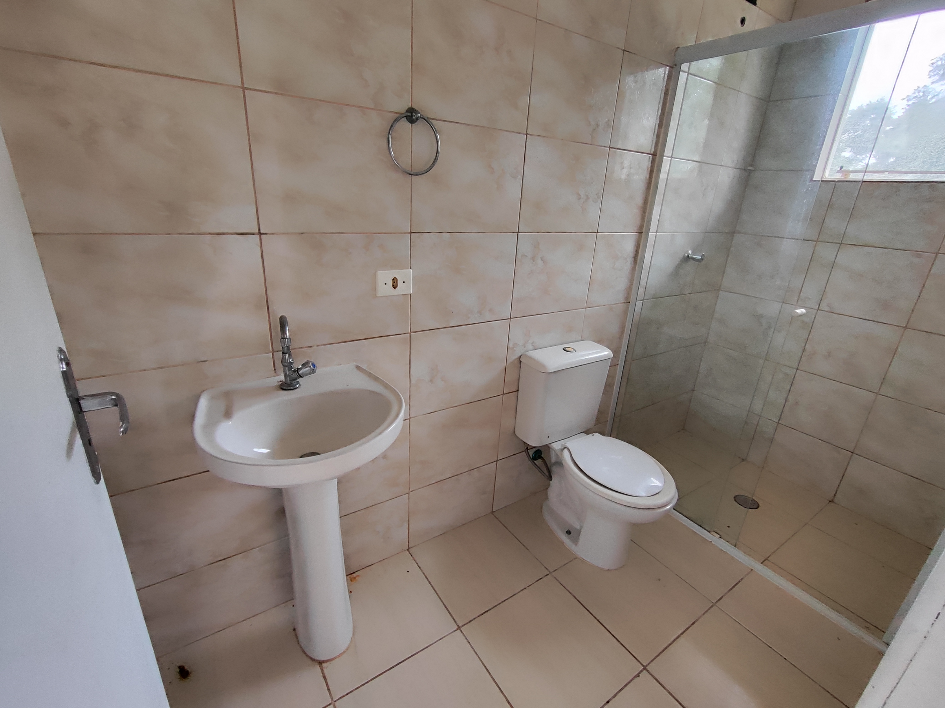Imagem Casa com 3 Quartos à Venda, 51 m²em Embu - Colombo Imagem Casa com 3 Quartos à Venda, 51 m²em Embu - Colombo