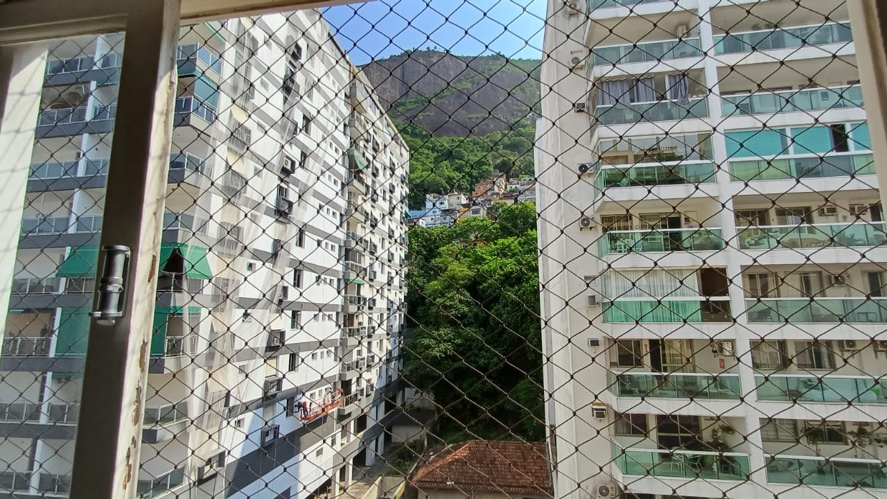 Imagem Apartamento com 2 Quartos à Venda, 85 m²em Copacabana - Rio de Janeiro Imagem Apartamento com 2 Quartos à Venda, 85 m²em Copacabana - Rio de Janeiro
