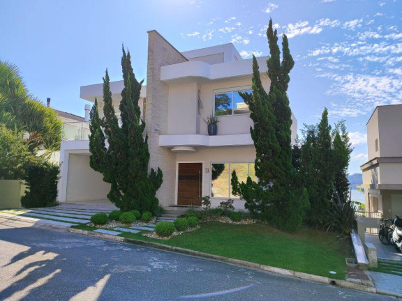 Imagem Sobrado com 5 Quartos à Venda, 480 m² em João Paulo - Florianópolis Imagem Sobrado com 5 Quartos à Venda, 480 m² em João Paulo - Florianópolis