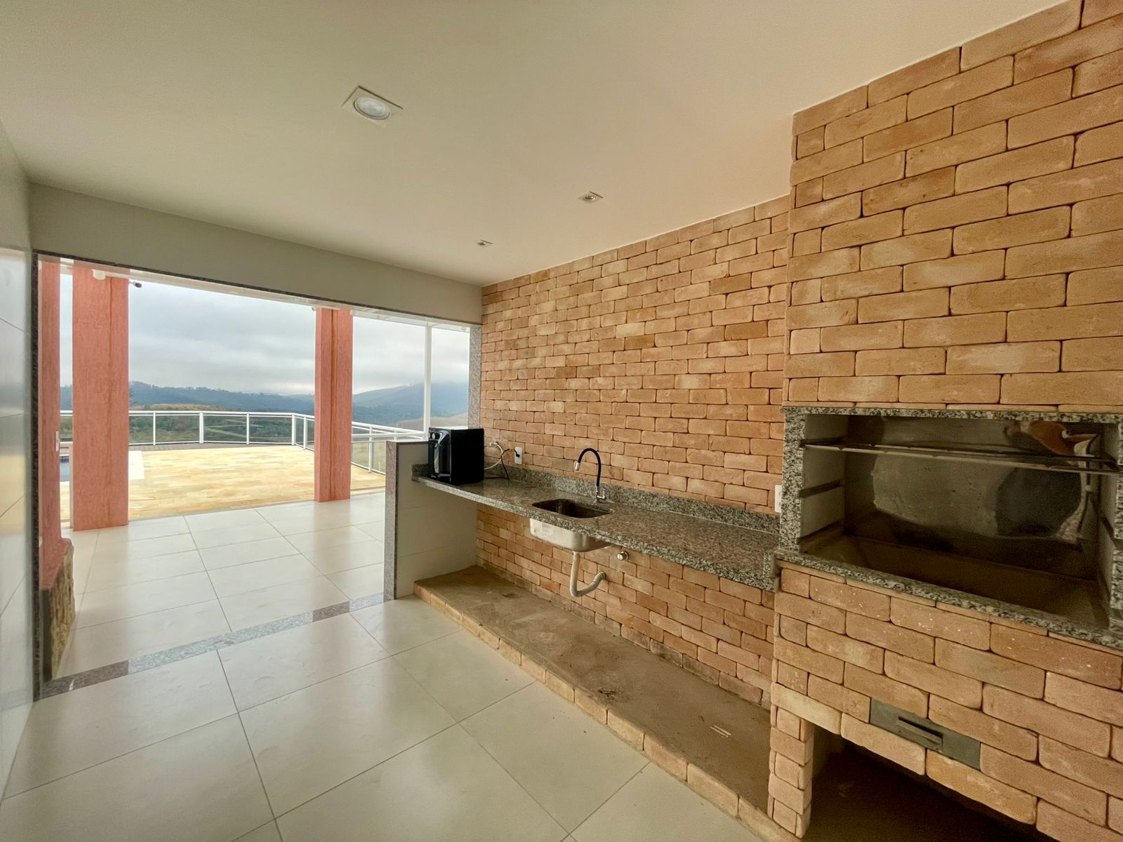 Imagem Terreno em Condomínio à Venda, 1 m²em Pessegueiros - Teresópolis