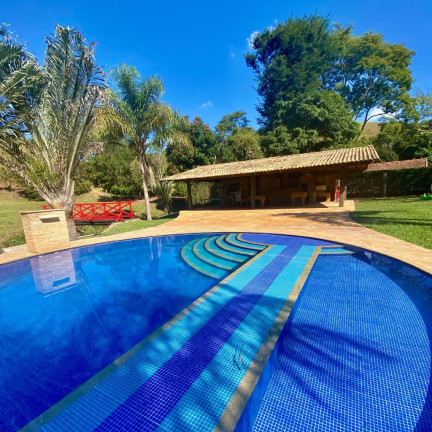 Imagem Chácara com 5 Quartos à Venda, 9.000 m² em Sebolas - Paraíba do Sul