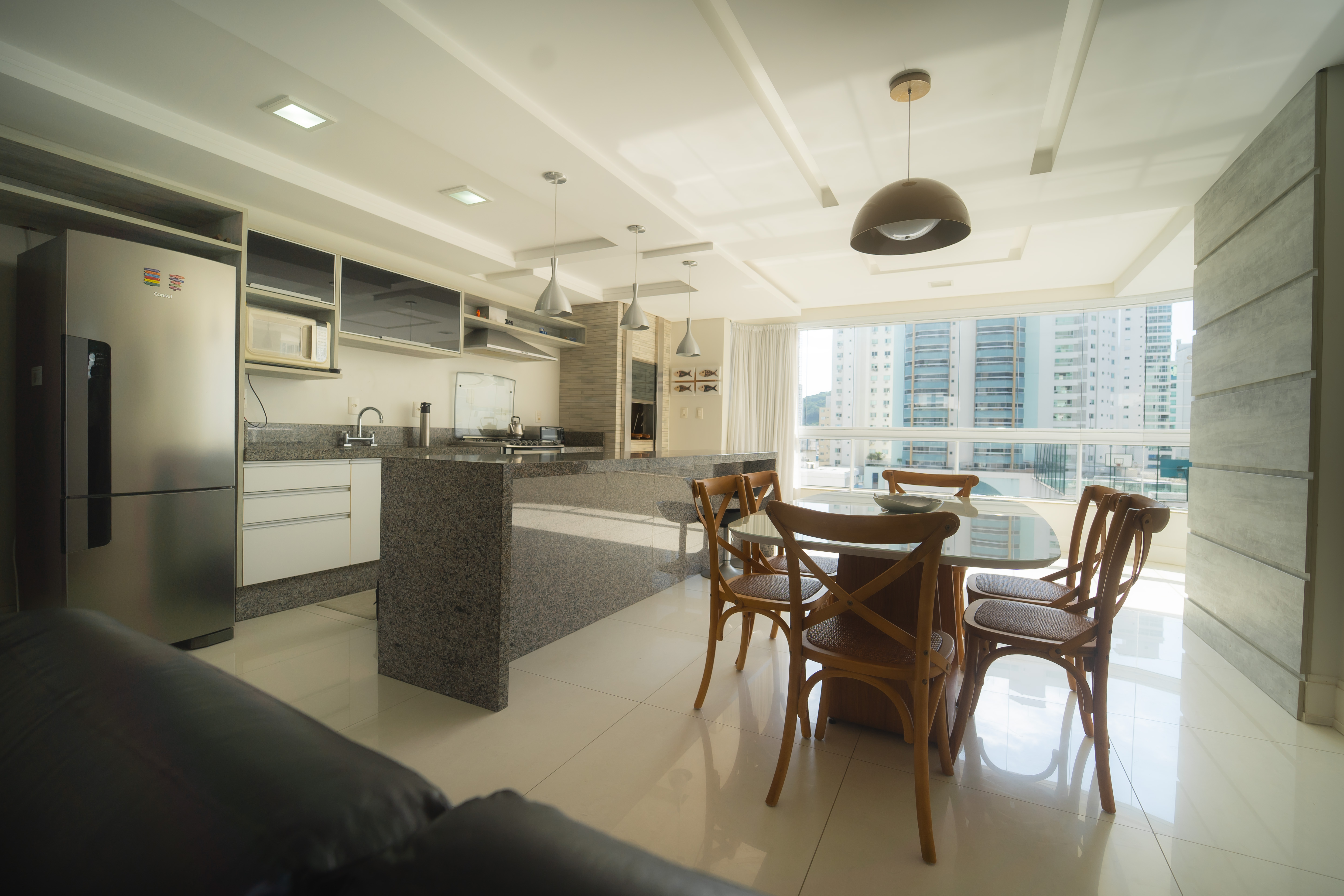 Imagem Apartamento com 3 Quartos à Venda, 98 m²em Pioneiros - Balneário Camboriú