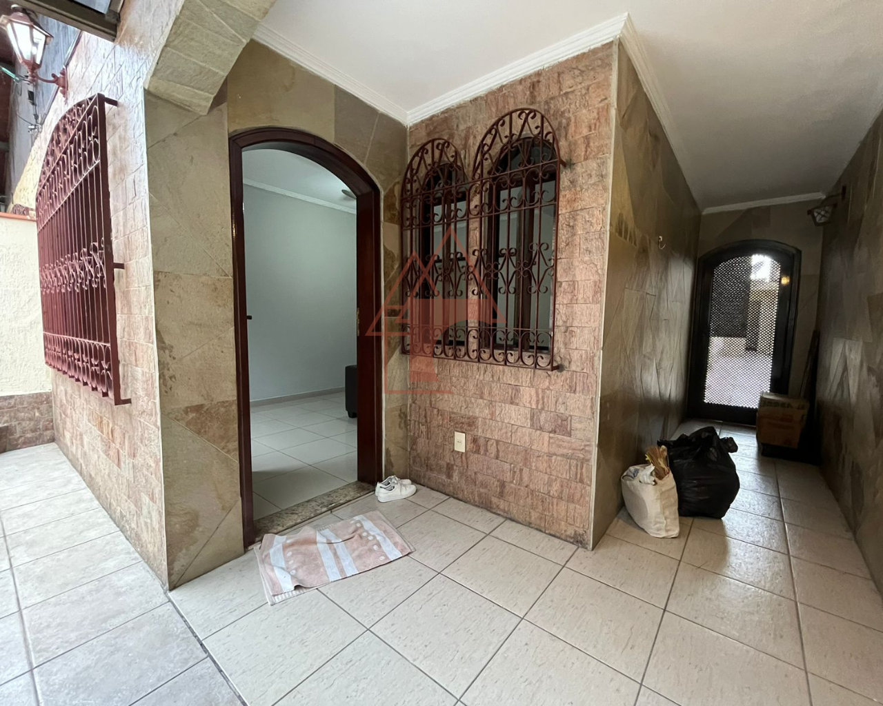 Casa com 2 Quartos à Venda, 109 m² em Vila Ponte Nova - Cubatão