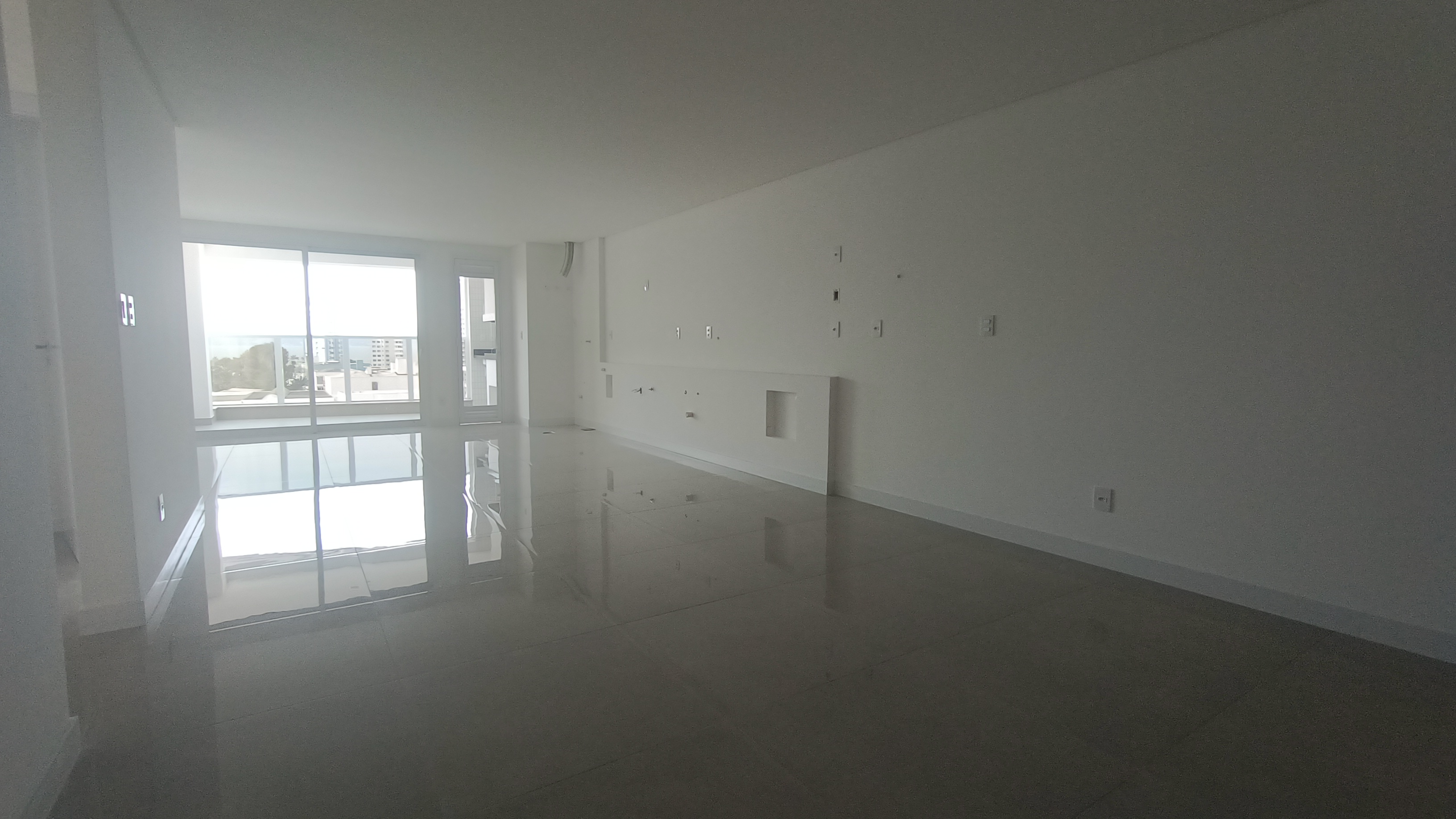 Imagem Apartamento com 3 Quartos à Venda, 113 m²em Canto - Florianópolis Imagem Apartamento com 3 Quartos à Venda, 113 m²em Canto - Florianópolis