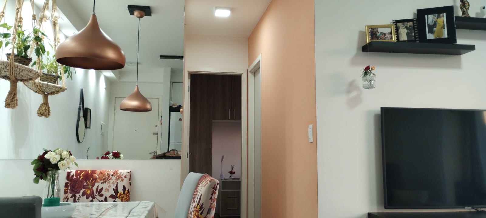 Imagem Apartamento com 2 Quartos à Venda, 45 m²em Vila Cosmopolita - São Paulo