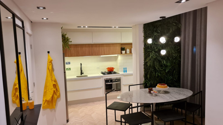 Imagem Apartamento com 2 Quartos à Venda, 54 m² em Centro - Cotia