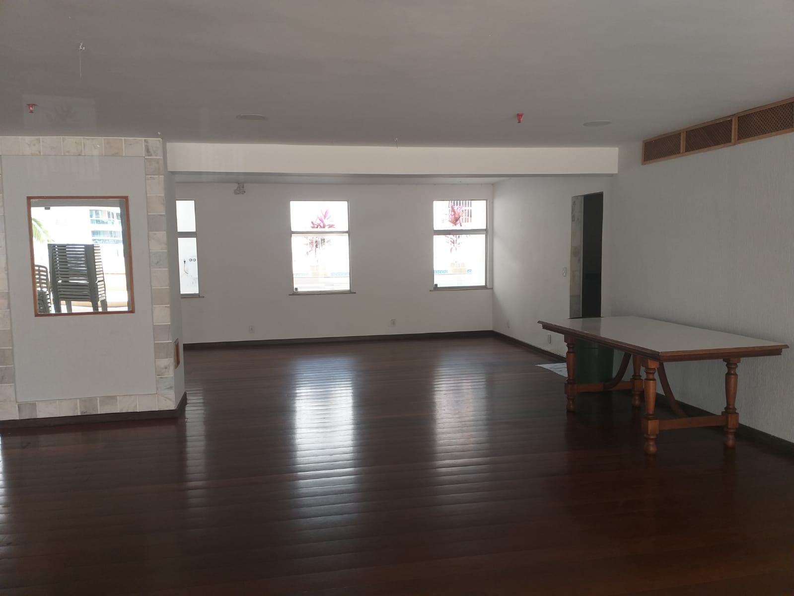 Imagem Apartamento com 2 Quartos à Venda, 70 m²em Icaraí - Niterói Imagem Apartamento com 2 Quartos à Venda, 70 m²em Icaraí - Niterói