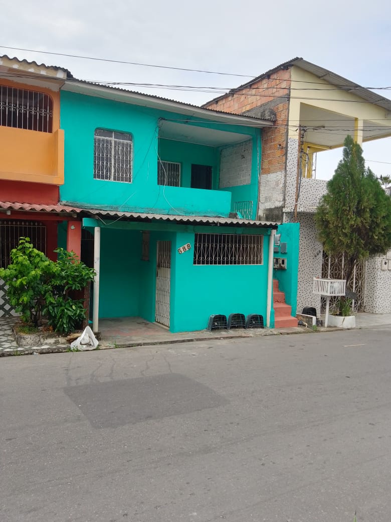 Imagem Casa com 4 Quartos à Venda, 150 m²em Japiim - Manaus Imagem Casa com 4 Quartos à Venda, 150 m²em Japiim - Manaus
