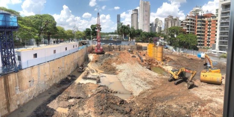 Imagem Apartamento com 3 Quartos à Venda, 186 m² em Ibirapuera - São Paulo Imagem Apartamento com 3 Quartos à Venda, 186 m² em Ibirapuera - São Paulo