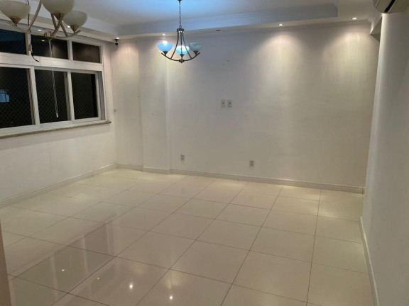 Imagem Apartamento com 3 Quartos à Venda, 110 m² em Icaraí - Niterói