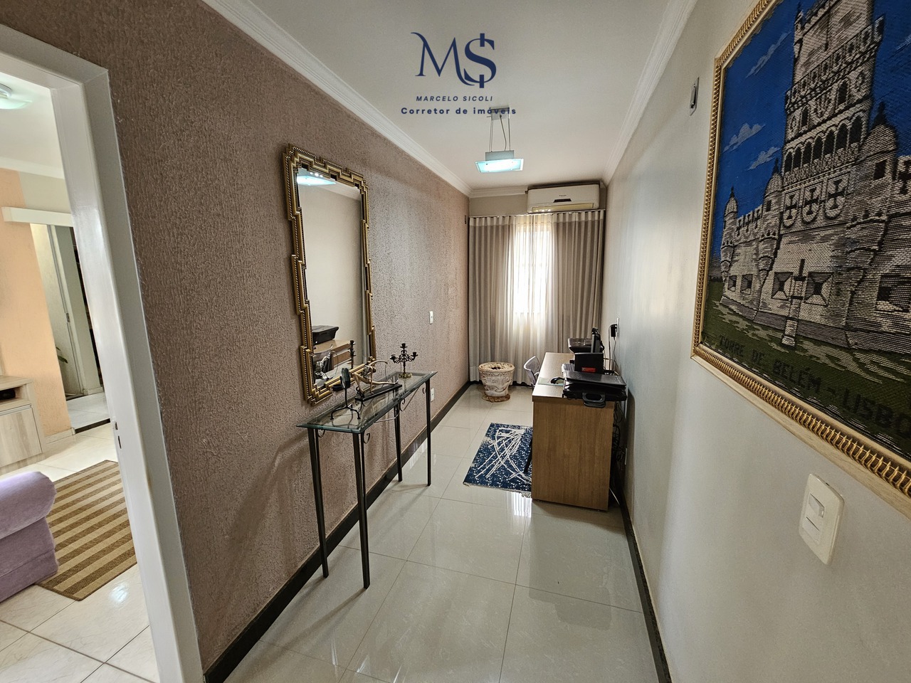 Imagem Casa com 2 Quartos à Venda, 180 m² em Guará II - Brasília