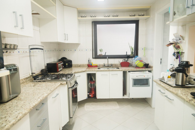 Imagem Casa com 3 Quartos à Venda, 190 m² em Tamboré - Santana de Parnaíba Imagem Casa com 3 Quartos à Venda, 190 m² em Tamboré - Santana de Parnaíba