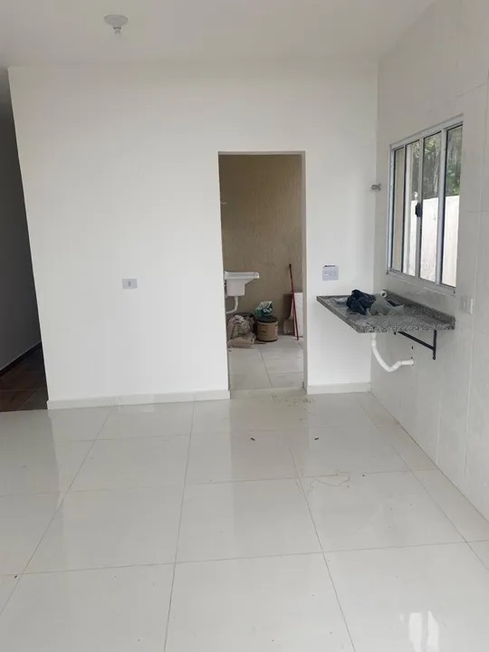 Imagem Casa com 2 Quartos à Venda, 68 m² em Jardim Vinhas do Sol (Mailasqui) - São Roque