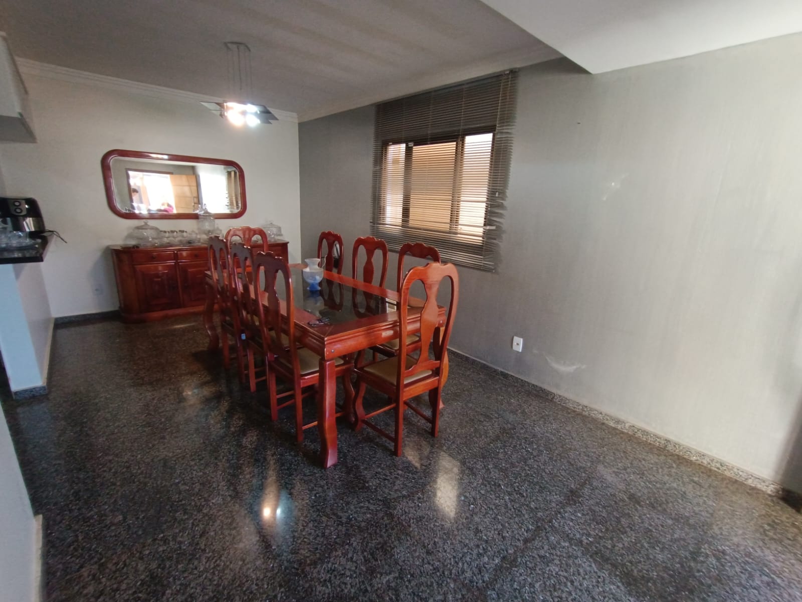 Imagem Casa de Condomínio com 3 Quartos à Venda, 383 m²em Sítios Santa Luzia - Aparecida de Goiânia
