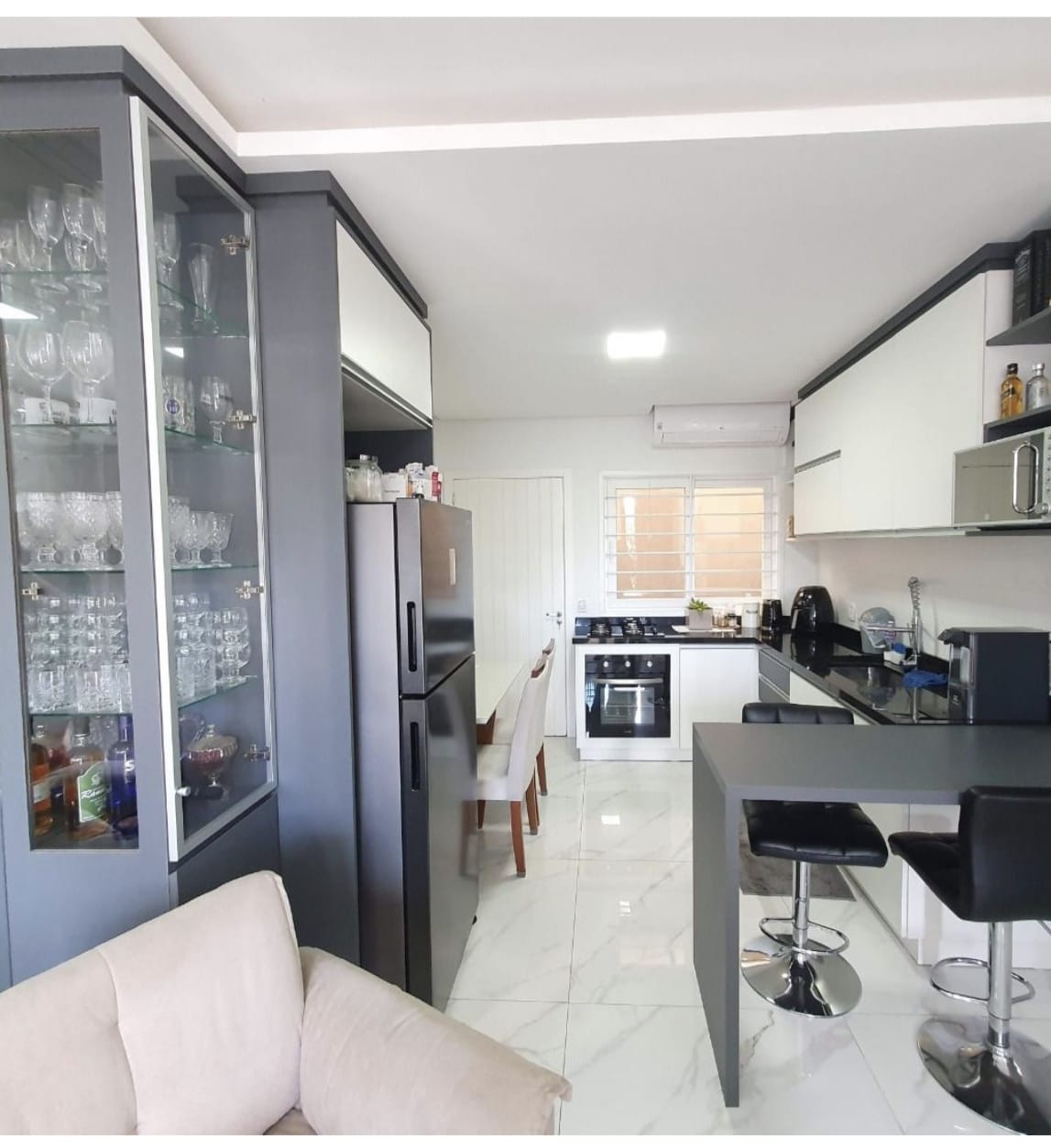 Imagem Casa com 2 Quartos à Venda, 68 m²em Rondônia - Novo Hamburgo Imagem Casa com 2 Quartos à Venda, 68 m²em Rondônia - Novo Hamburgo
