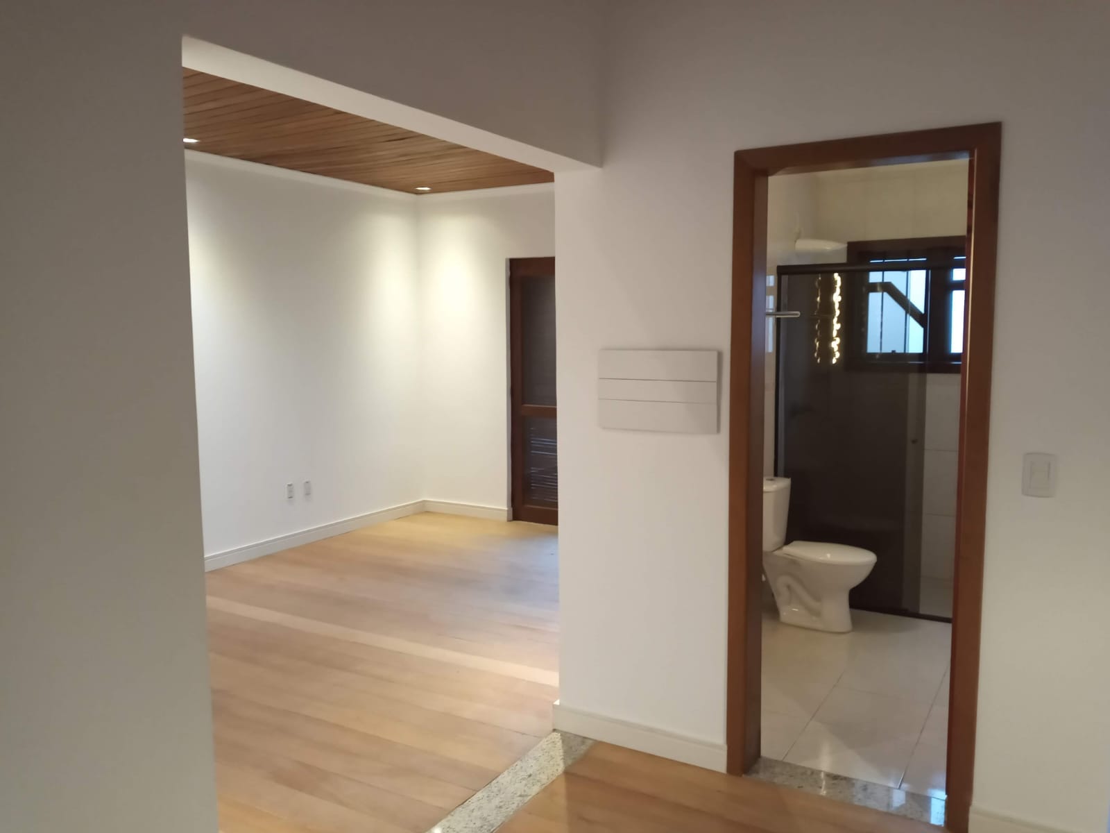 Imagem Sobrado com 3 Quartos à Venda, 193 m²em Centro - Canoas