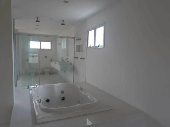 Imagem Casa de Condomínio com 5 Quartos à Venda,  em Barra da Tijuca - Rio de Janeiro