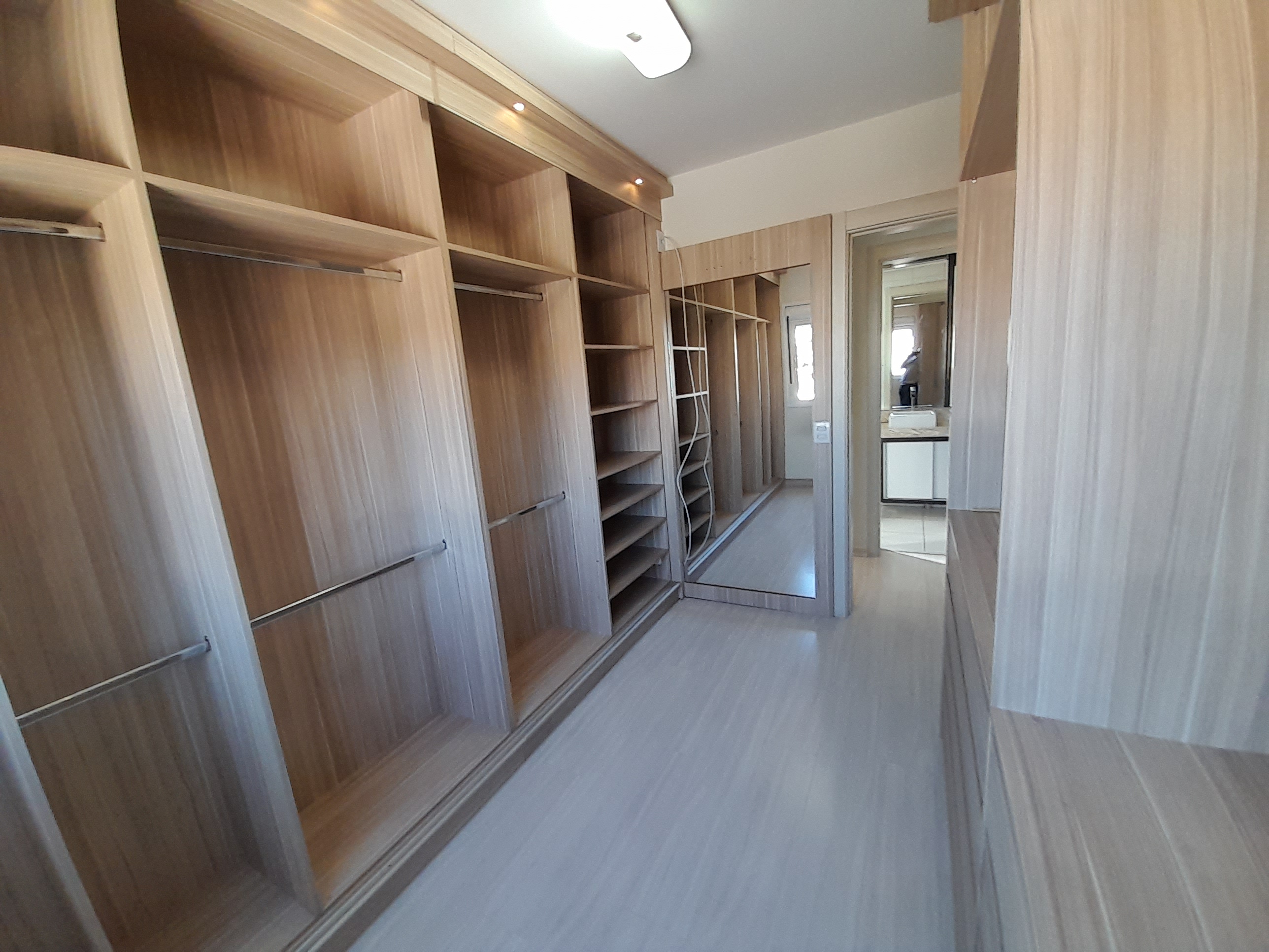 Imagem Apartamento com 2 Quartos à Venda, 54 m²em Santa Catarina - Caxias do Sul Imagem Apartamento com 2 Quartos à Venda, 54 m²em Santa Catarina - Caxias do Sul