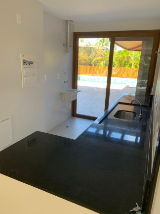 Imagem Casa de Condomínio com 2 Quartos à Venda,  em Praia do Forte - Mata de São João