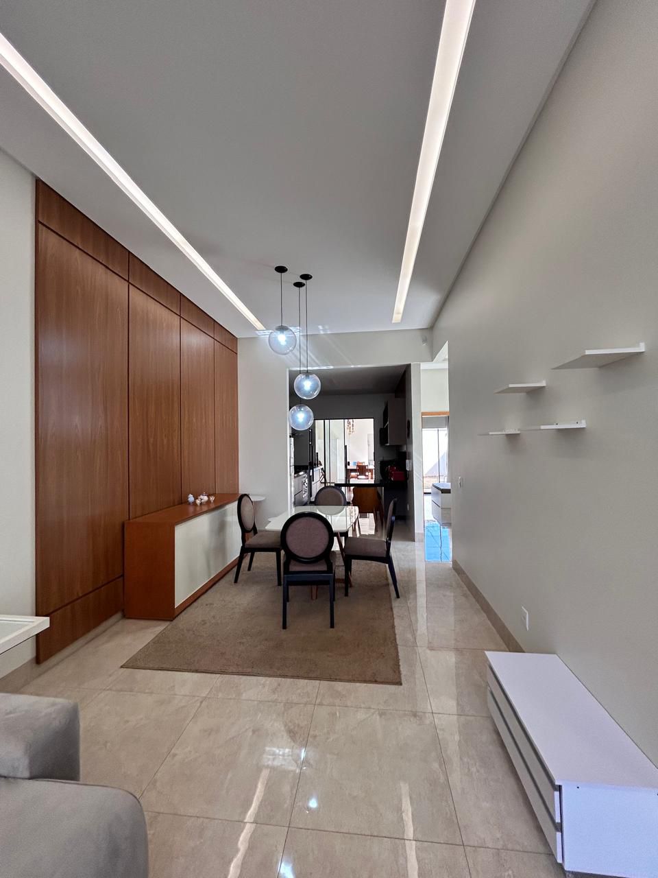 Imagem Casa com 3 Quartos à Venda, 176 m²em Santa Genoveva - Goiânia Imagem Casa com 3 Quartos à Venda, 176 m²em Santa Genoveva - Goiânia