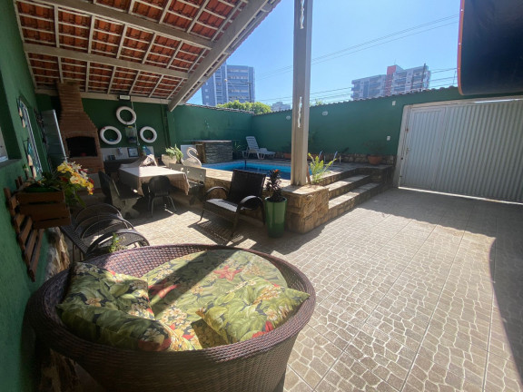 Imagem Casa com 3 Quartos à Venda, 204 m² em Caiçara - Praia Grande