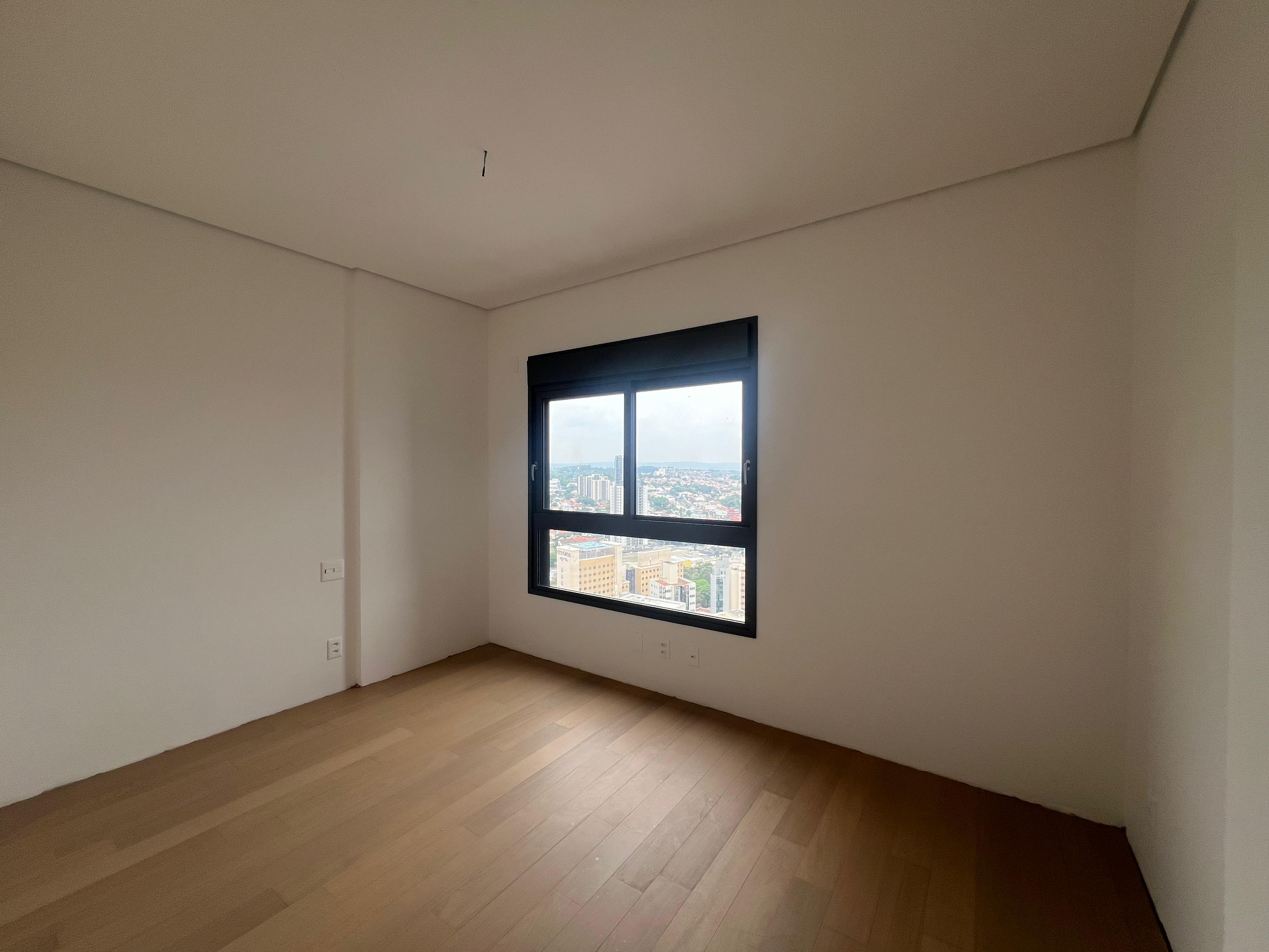 Imagem Cobertura com 3 Quartos à Venda, 350 m²em Cambuí - Campinas