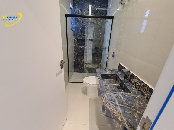 Imagem Casa com 4 Quartos à Venda, 225 m² em Guará II - Brasília