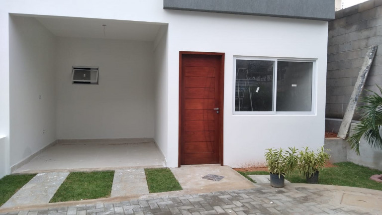 Imagem Casa de Condomínio com 2 Quartos à Venda, 77 m² em Nova Parnamirim - Parnamirim