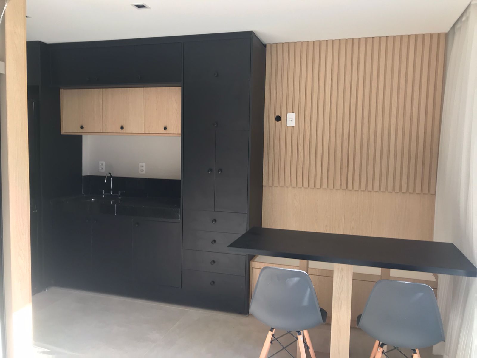 Imagem Studio com 1 Quarto para Alugar, 27 m²em Cerqueira César - São Paulo Imagem Studio com 1 Quarto para Alugar, 27 m²em Cerqueira César - São Paulo