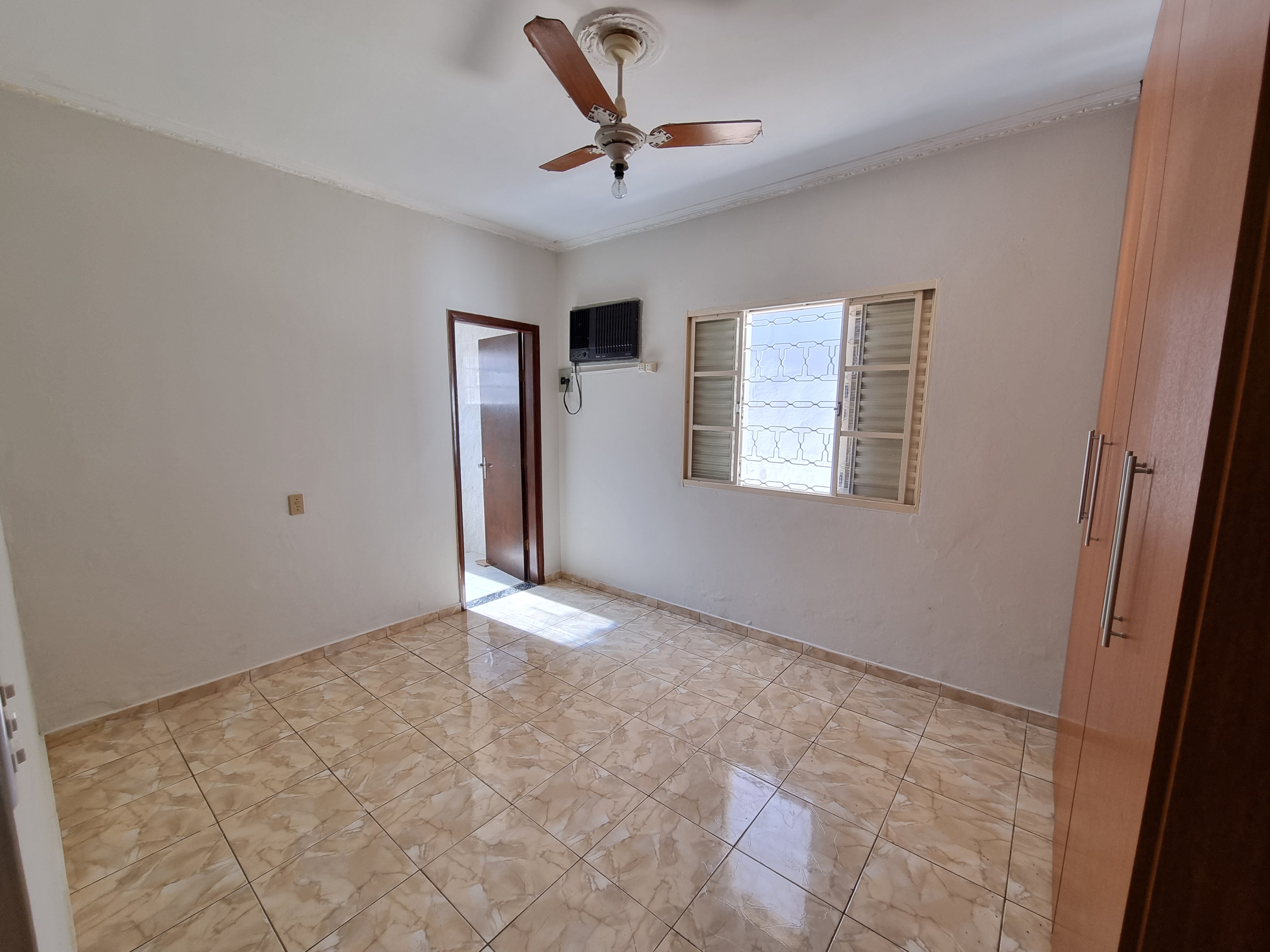 Imagem Casa com 3 Quartos à Venda, 200 m²em Vila Pacífico II - Bauru Imagem Casa com 3 Quartos à Venda, 200 m²em Vila Pacífico II - Bauru