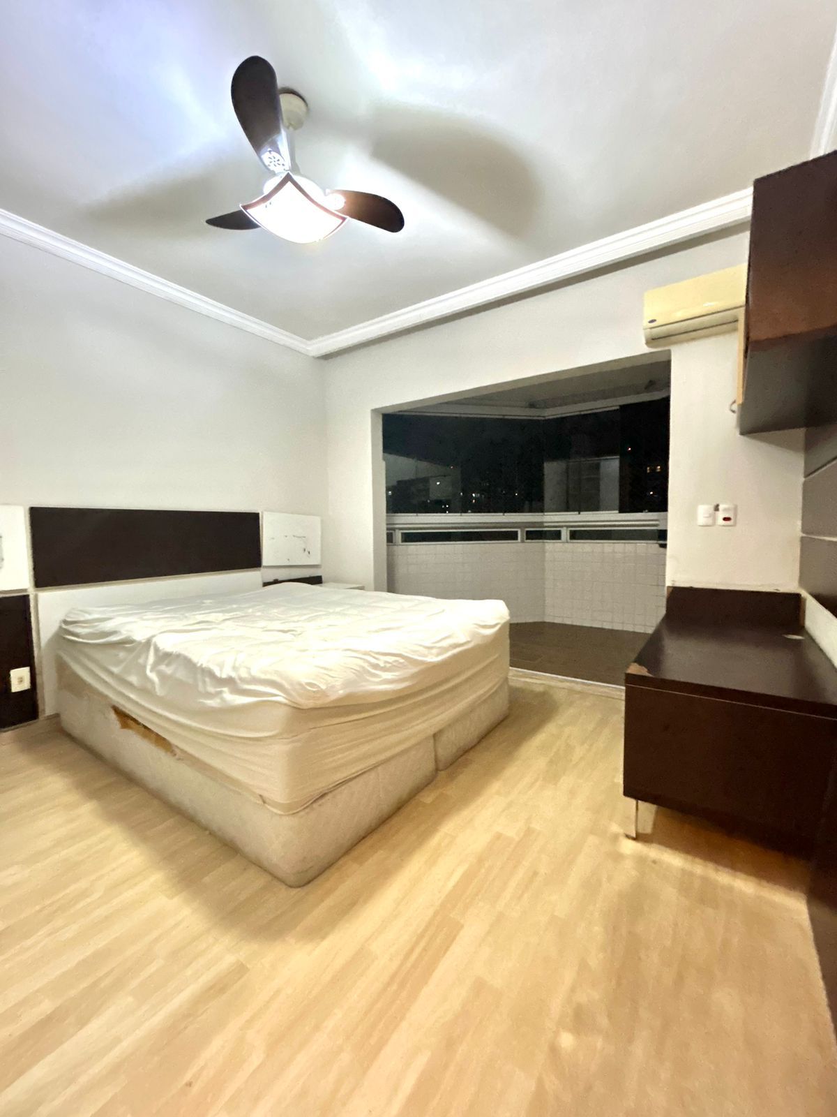 Imagem Apartamento com 3 Quartos à Venda, 295 m²em Canto do Forte - Praia Grande Imagem Apartamento com 3 Quartos à Venda, 295 m²em Canto do Forte - Praia Grande