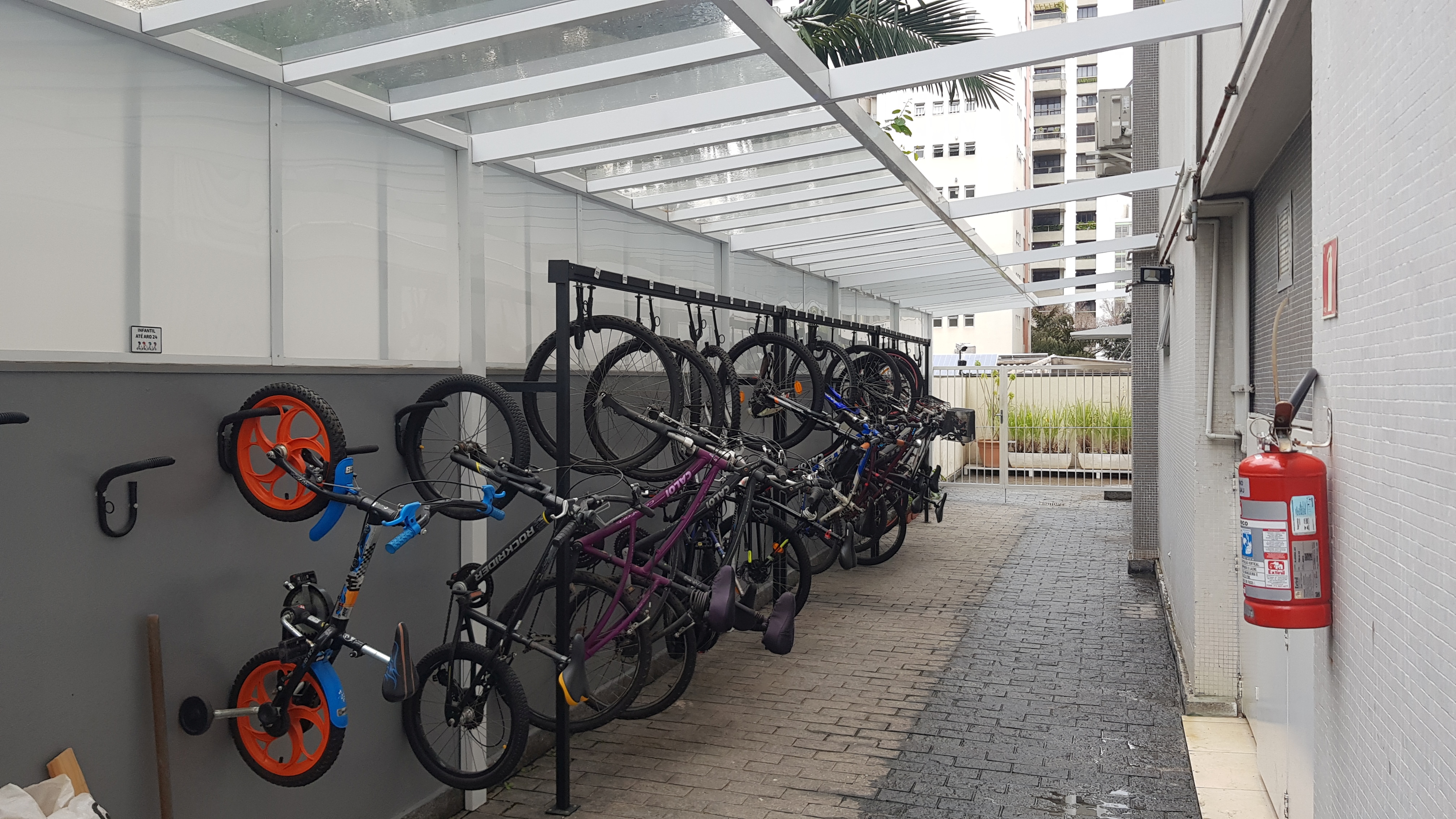 Imagem Apartamento com 3 Quartos à Venda, 158 m²em Jardim Paulista - São Paulo