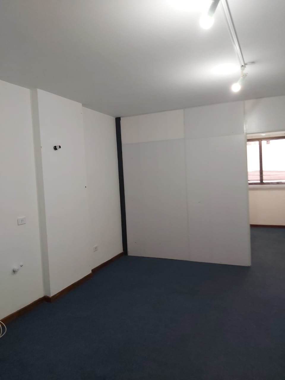 Imagem Apartamento à Venda, 30 m² em Centro - Curitiba Imagem Apartamento à Venda, 30 m² em Centro - Curitiba