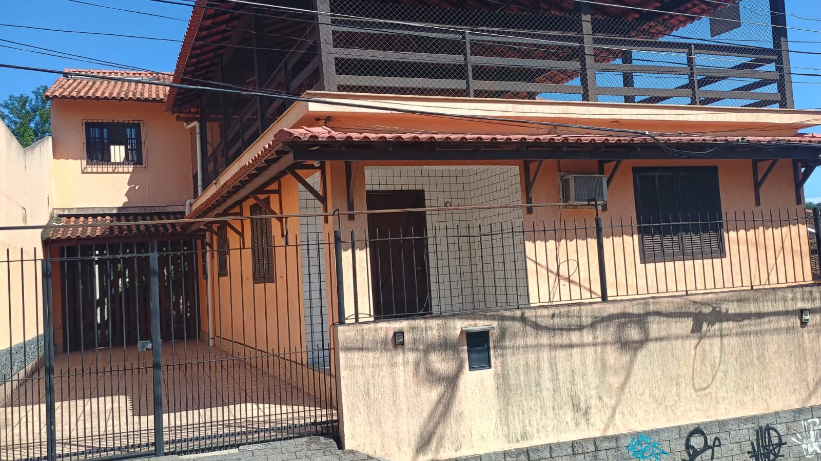 Casa com 3 Quartos à Venda, 150 m² em Santa Catarina - São Gonçalo