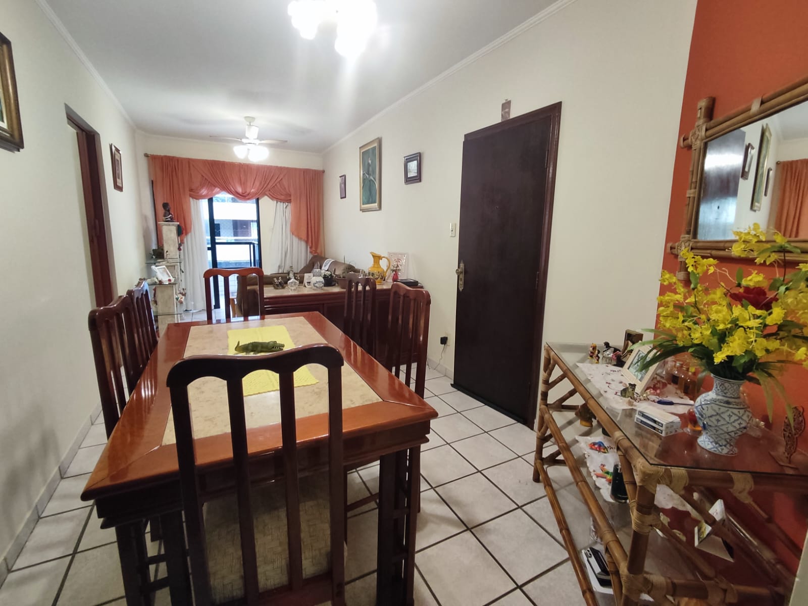 Imagem Apartamento com 3 Quartos à Venda, 108 m²em Aviação - Praia Grande Imagem Apartamento com 3 Quartos à Venda, 108 m²em Aviação - Praia Grande