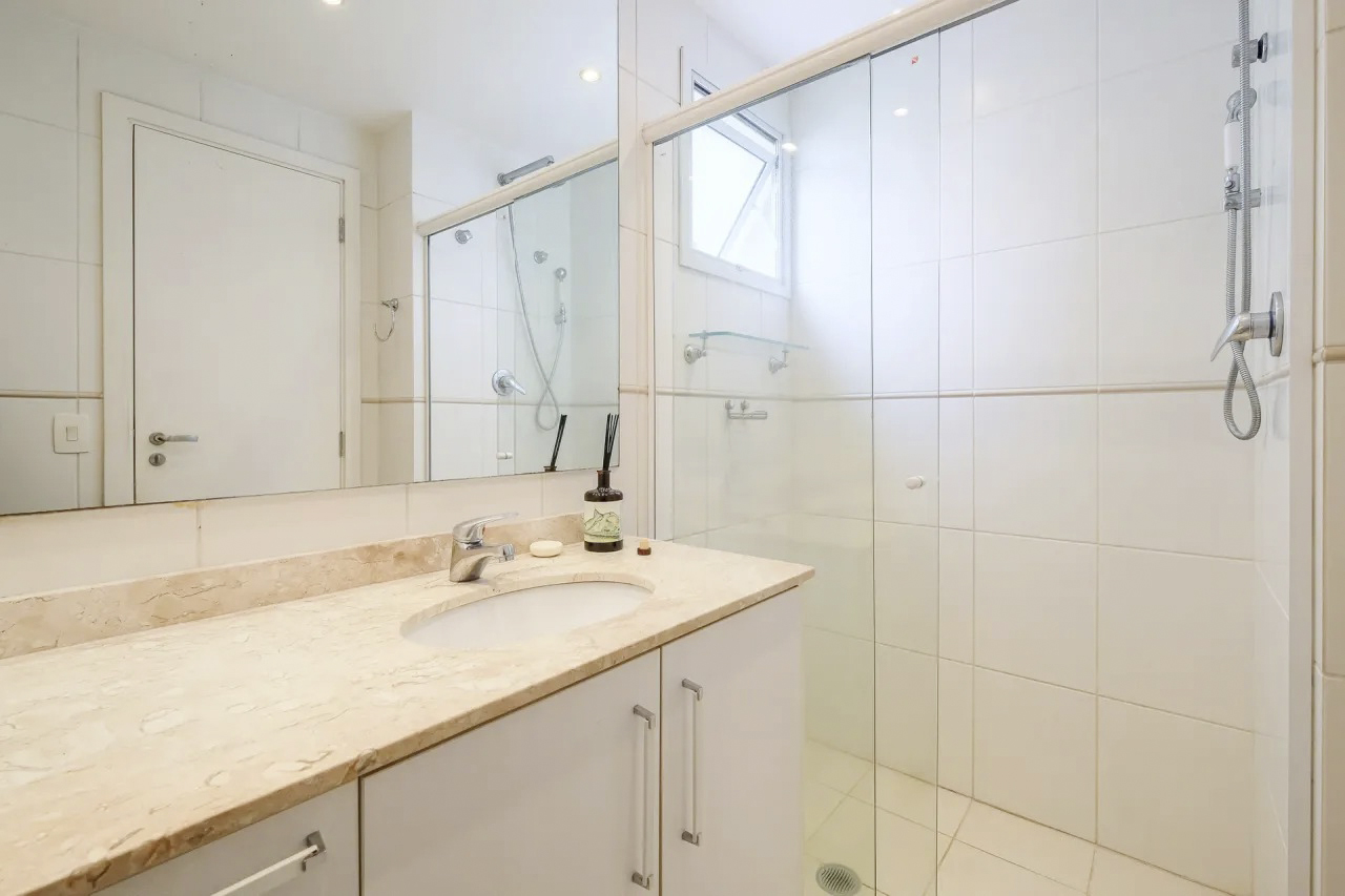 Imagem Apartamento com 3 Quartos à Venda, 125 m² em Vila Olímpia - São Paulo