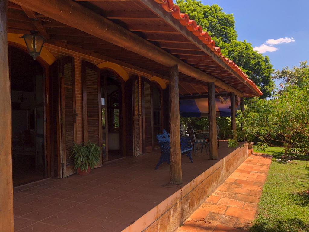 Imagem Casa com 6 Quartos à Venda, 395 m²em Jardim Paulista - Dourado Imagem Casa com 6 Quartos à Venda, 395 m²em Jardim Paulista - Dourado